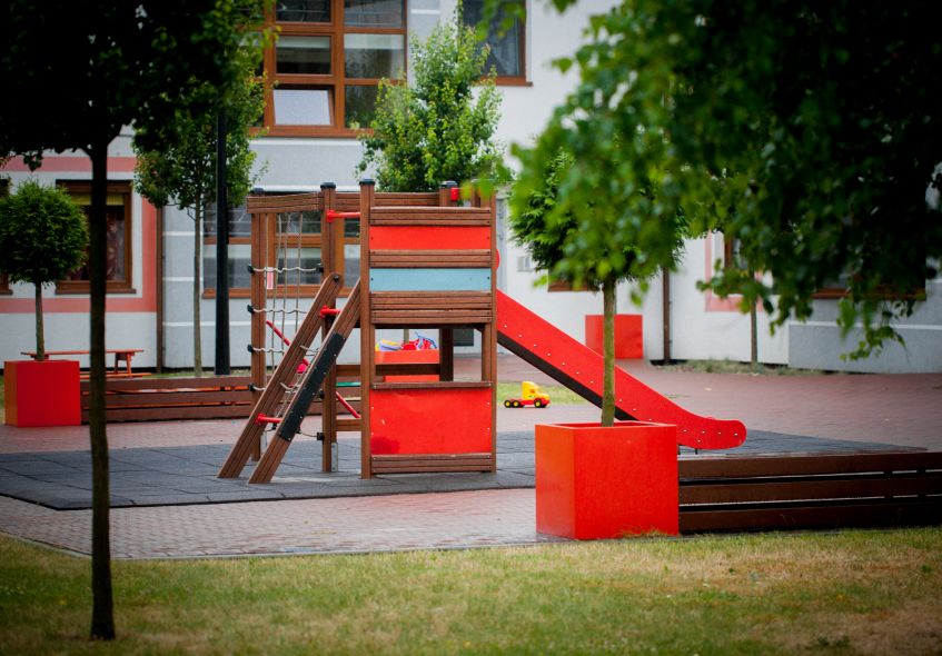 2015-12-02-Wroclaw oliwkowa, Pioneer, Discovery